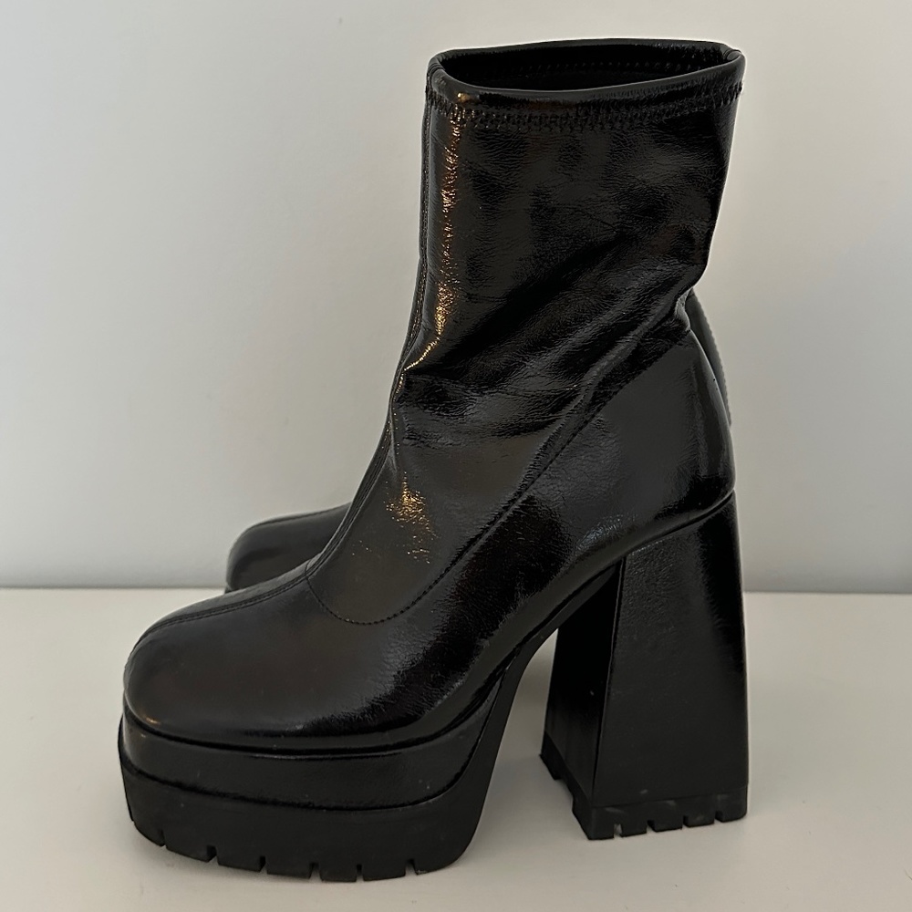 Call it Spring track heeled boots